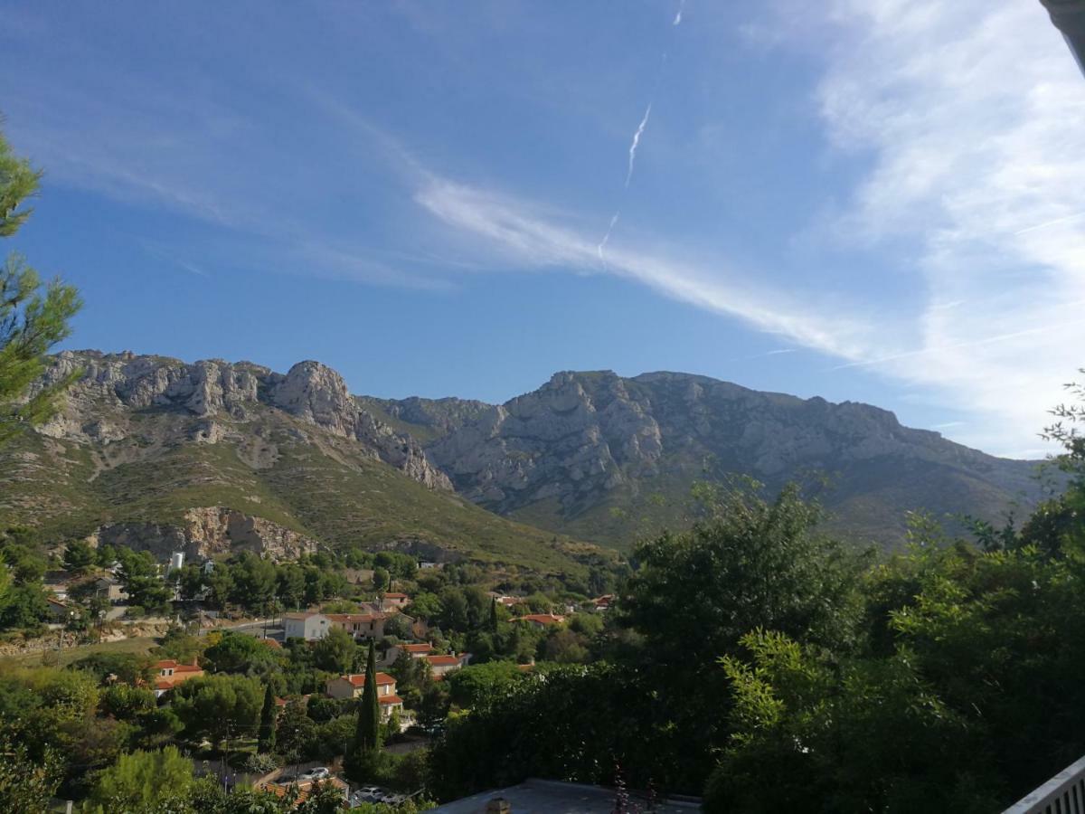 Petite Maison Dans Le Parc National Des Calanques Couette-café Marseille