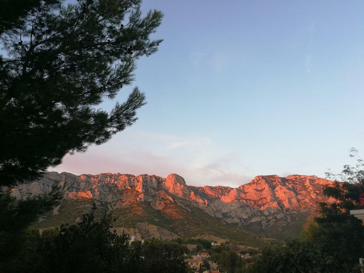 Alojamento de Acomodação e Pequeno-almoço Petite Maison Dans Le Parc National Des Calanques *